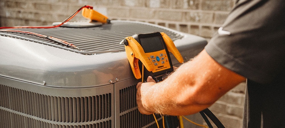 cooling and heating repair technician